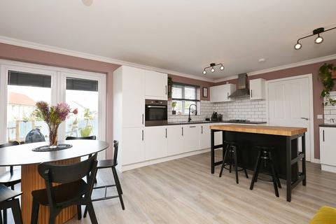 4 bedroom detached house for sale, 11 Abercromby Crescent, East Calder, Livingston, EH53 0GX