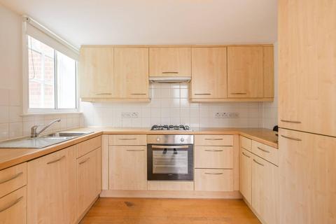 2 bedroom flat for sale, York Way, King's Cross, London, N1