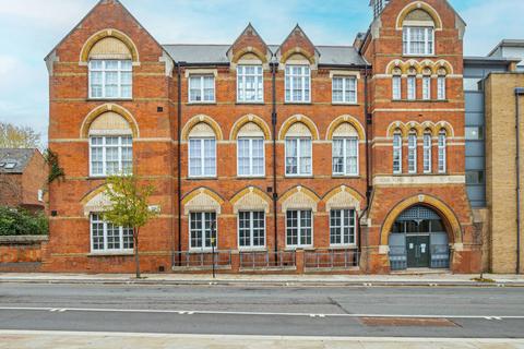 2 bedroom flat for sale, York Way, King's Cross, London, N1