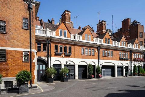 2 bedroom flat for sale, Balfour Mews, London W1K