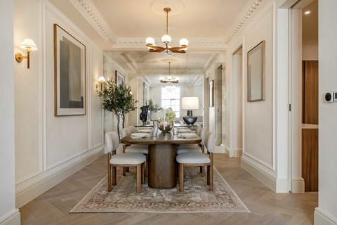 3 bedroom flat for sale, Curzon Street, London W1J