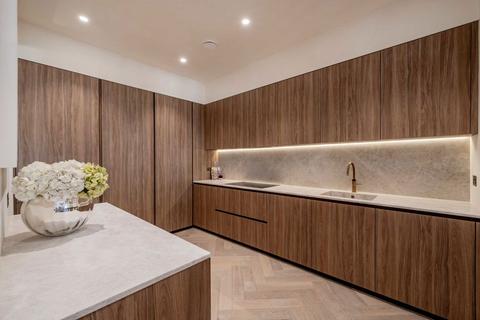 3 bedroom flat for sale, Curzon Street, London W1J