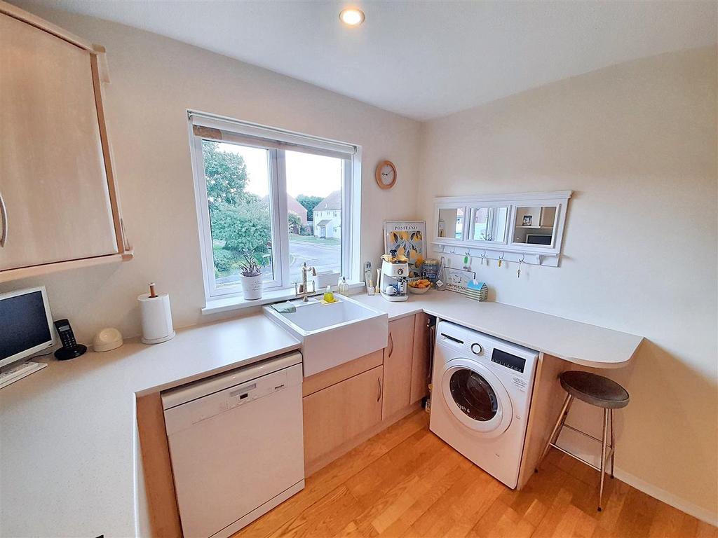 Kitchen new.jpg