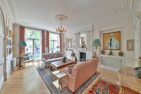 3 bedroom flat for sale, Drayton Gardens, Chelsea, London