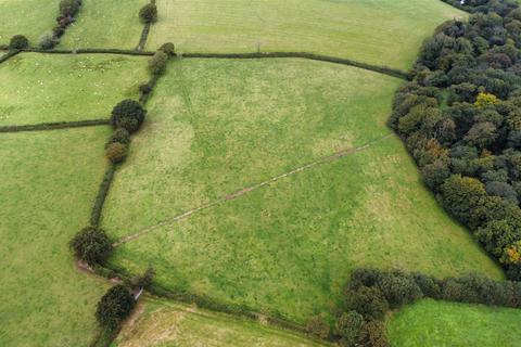 undefined, Garreg Felin, Henllan Amgoed, Whitland