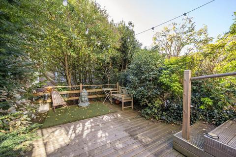 undefined, Albert Drive, Southfields, London, SW19