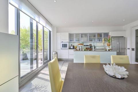 3 bedroom flat for sale, Eastfields Avenue, Wandsworth, London, SW18