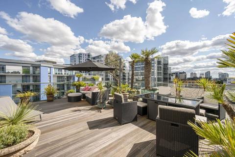 3 bedroom flat for sale, Eastfields Avenue, Wandsworth, London, SW18