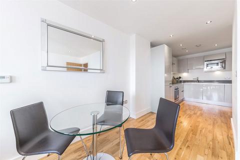 1 bedroom flat for sale, Seager Place, London SE8