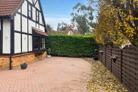 undefined, Chepstow Drive, Bletchley, Milton Keynes