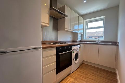 28 Acaster Drive, Low Moor, Bradford, BD12 0BE