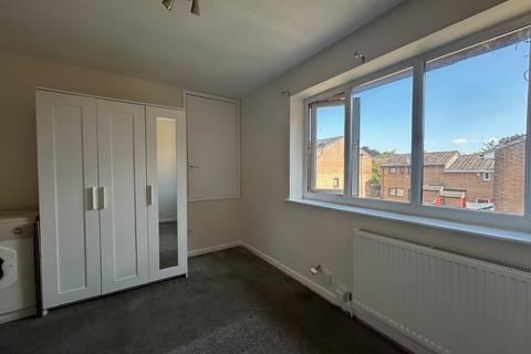 28 Acaster Drive, Low Moor, Bradford, BD12 0BE