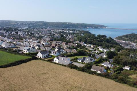 undefined, Highview, Plas-y-Fron, Fishguard