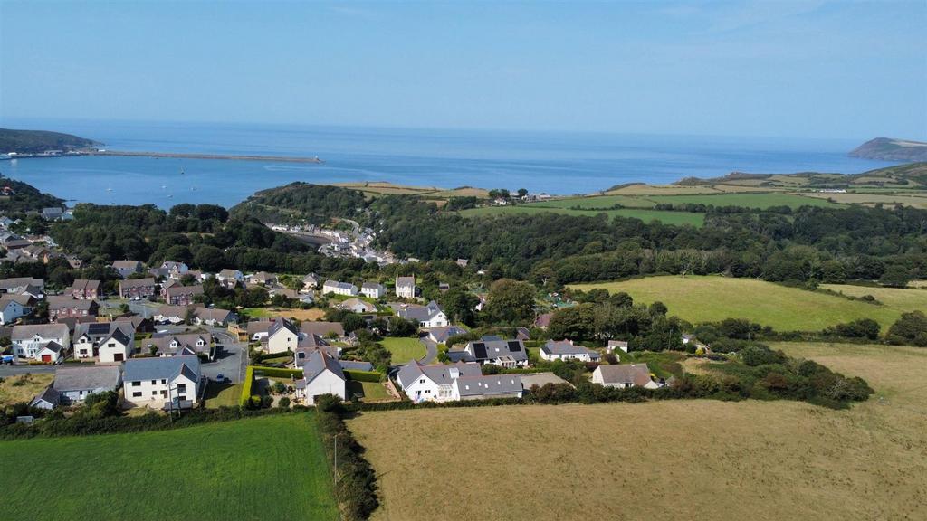 Highview,, Plas-y-Fron Fishguard,...