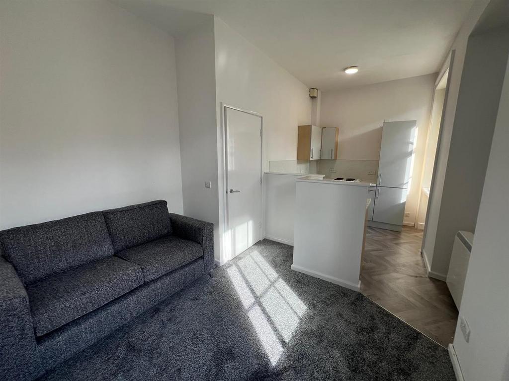 Livingroom .jpg