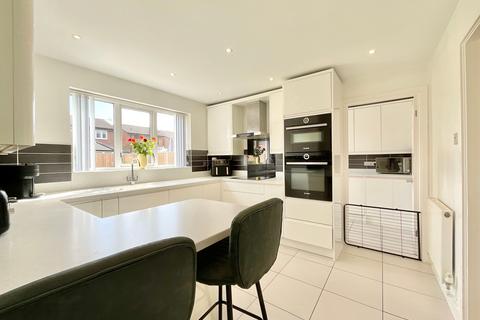 10 Elmstead Crescent, Crewe, CW1 3PX