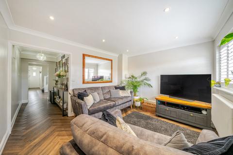 61 Cray Road, Sidcup, DA14 5DE