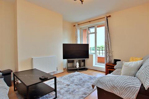 1 bedroom flat for sale, Tempsford Avenue, Borehamwood