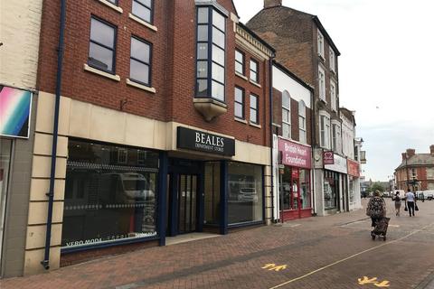 Retail property (high street) to rent, 7 Market Pl Spalding PE11 1SL