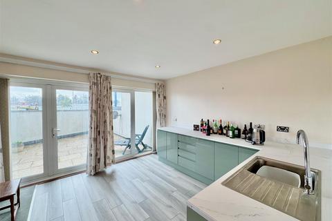 undefined, Spinnaker Quay, Plymouth PL9