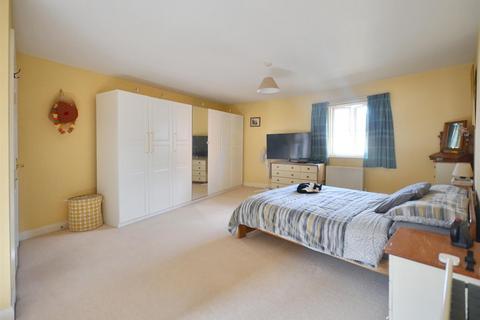 undefined, Field Close, Sturminster Newton