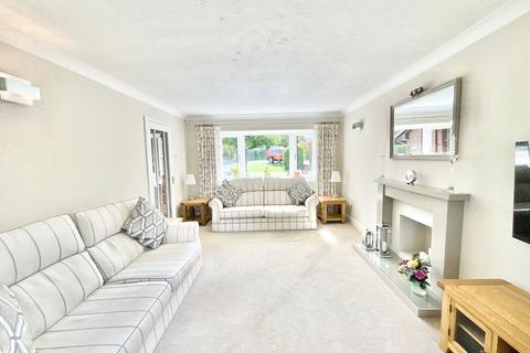 27 Graffam Grove, Cheadle, Stoke-on-trent, ST10 1SP