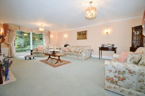 undefined, Woodhall Drive, Pinner