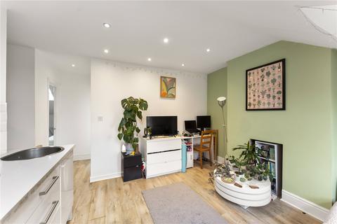 2 bedroom apartment for sale, Mount Ephraim Lane, London SW16