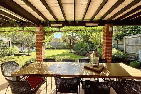undefined, Pampisford Road, South Croydon, CR2