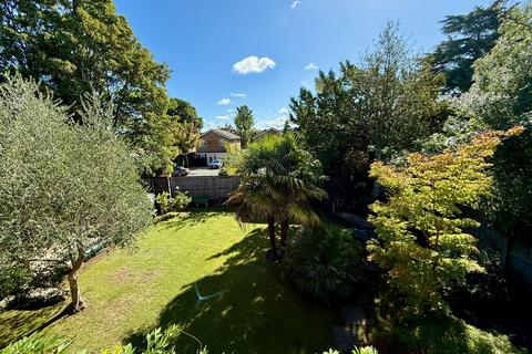 undefined, Pampisford Road, South Croydon, CR2