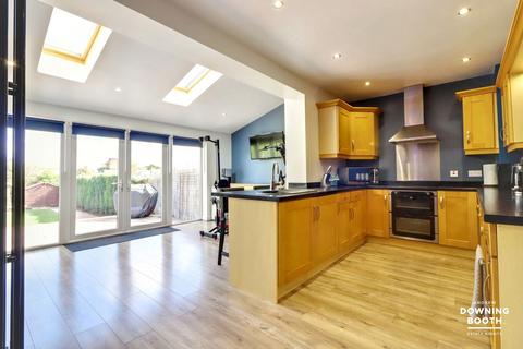 3 bedroom semi-detached house for sale, Cartersfield Lane, Walsall WS9