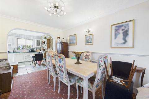 3 bedroom detached house for sale, The Fairway, Ruislip HA4