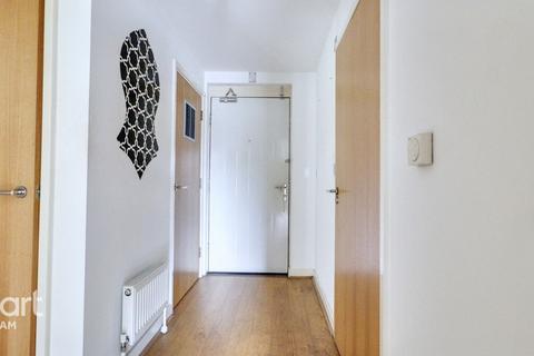 undefined, Walton Road, London