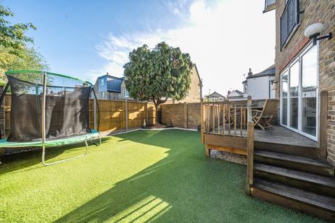 35a Grove Lane, Kingston Upon Thames, KT1 2ST