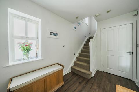 35a Grove Lane, Kingston Upon Thames, KT1 2ST