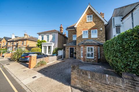 35a Grove Lane, Kingston Upon Thames, KT1 2ST