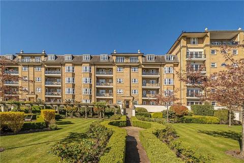 Wyatt Drive, London SW13