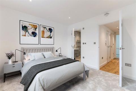 Redfield Lane, London SW5