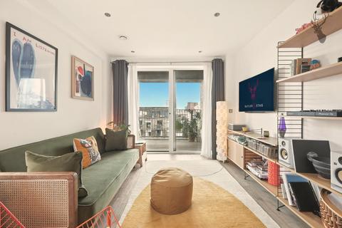 1 bedroom apartment for sale, Torchbearer Court, Fish Island