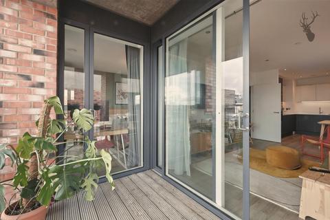 1 bedroom apartment for sale, Torchbearer Court, Fish Island