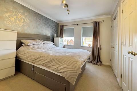 10 Roddis Close, Dinnington, Sheffield, S25 2XH