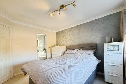 10 Roddis Close, Dinnington, Sheffield, S25 2XH