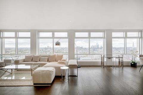 3 bedroom apartment for sale, New Oxford Street, London, WC1A