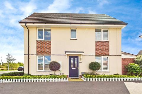 3 bedroom detached house for sale, Bays Crescent, Spencers Wood, Reading, Berkshire, RG7