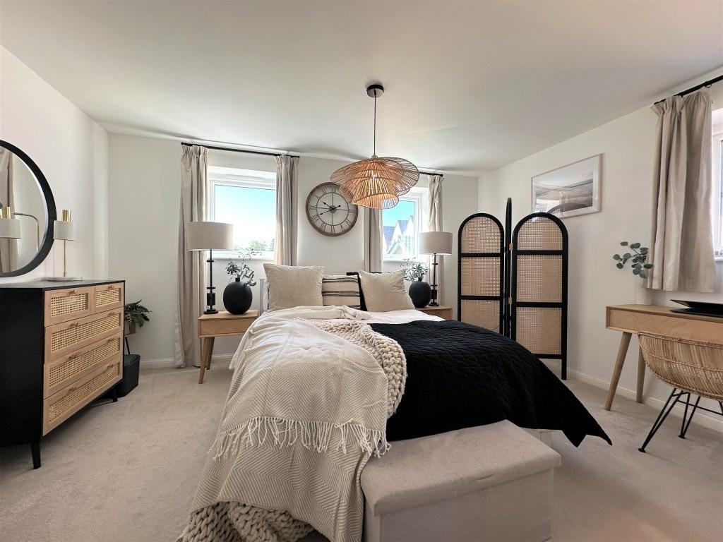 Principal bedroom1