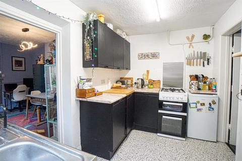2 bedroom flat for sale, Upper Park Road, St. Leonards-On-Sea