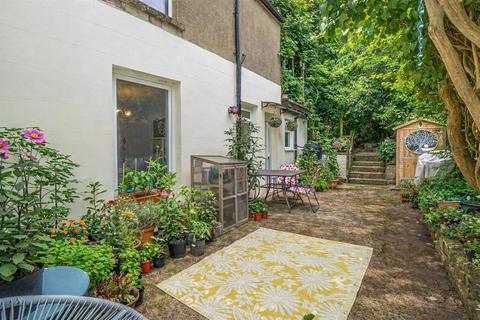 2 bedroom flat for sale, Upper Park Road, St. Leonards-On-Sea