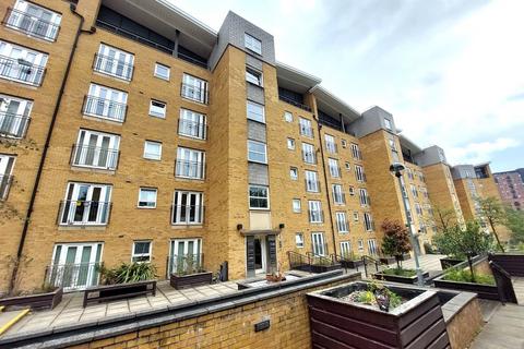2 bedroom apartment for sale, Fusion 4, Middlewood St, Salford, M5
