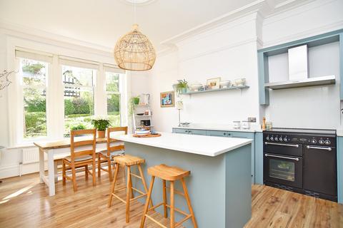 undefined, Kent Road, Harrogate