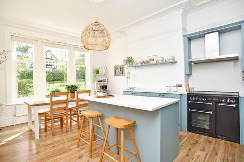 undefined, Kent Road, Harrogate, HG1